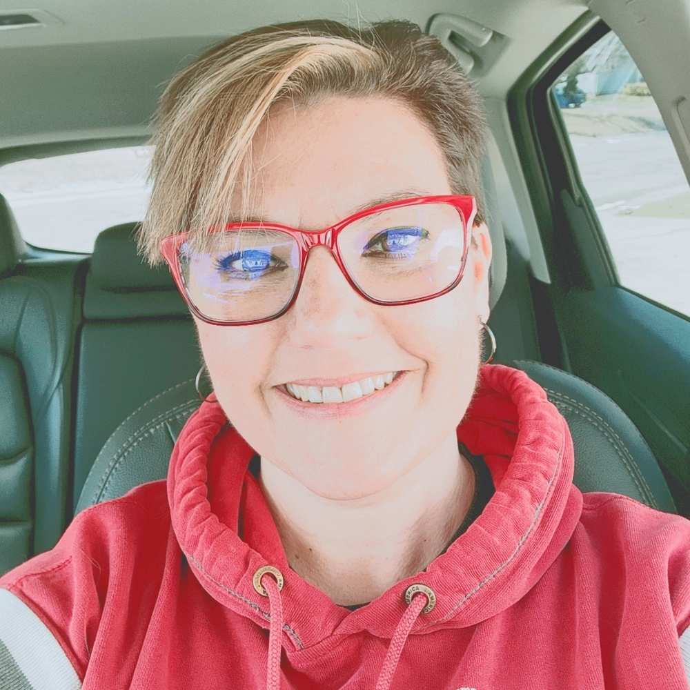 Meet your Posher, Kelly